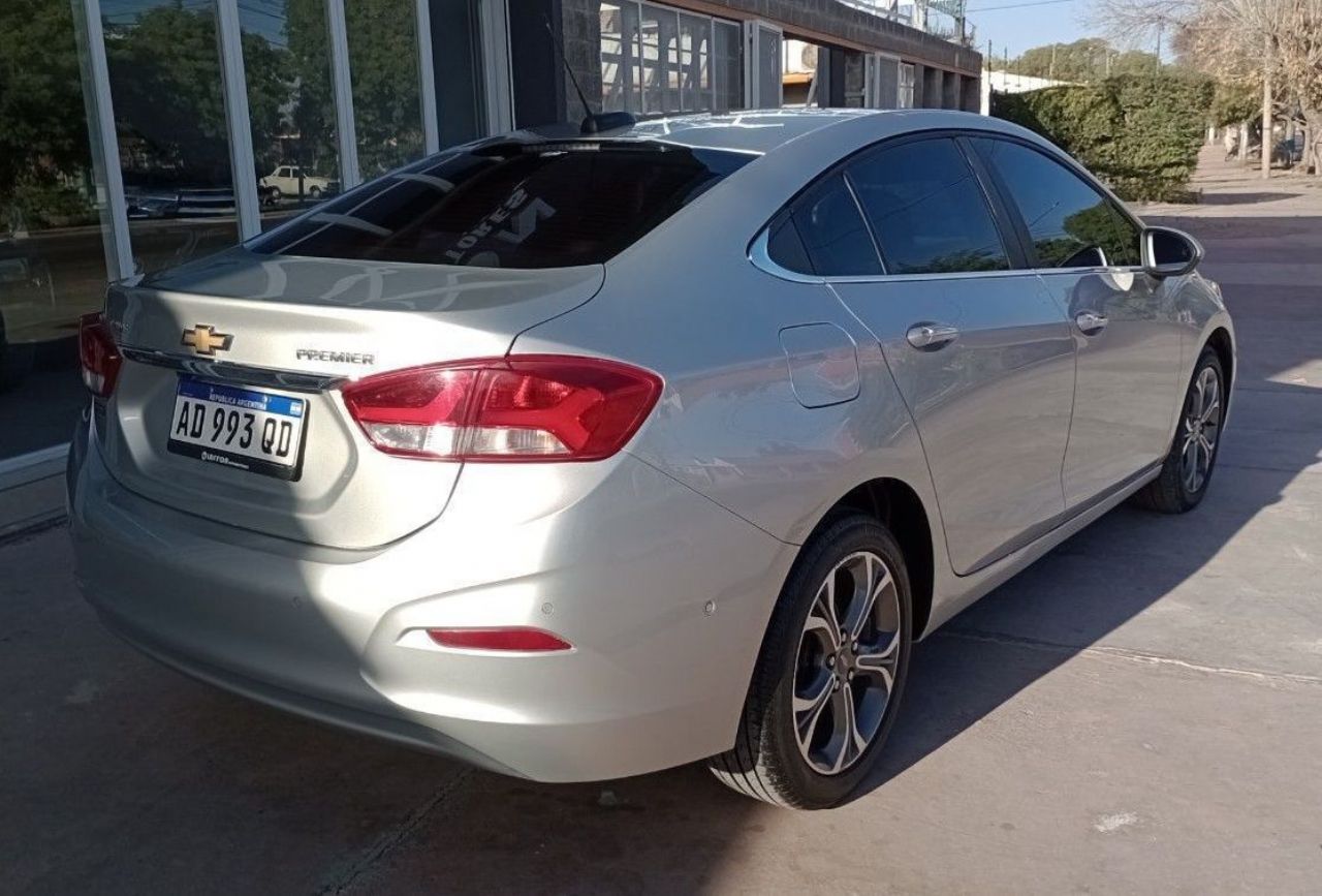 Chevrolet Cruze Usado en Mendoza, deRuedas