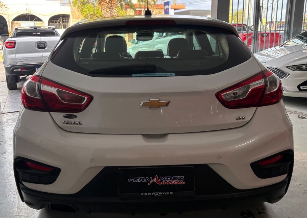 Chevrolet Cruze Usado en Mendoza, deRuedas
