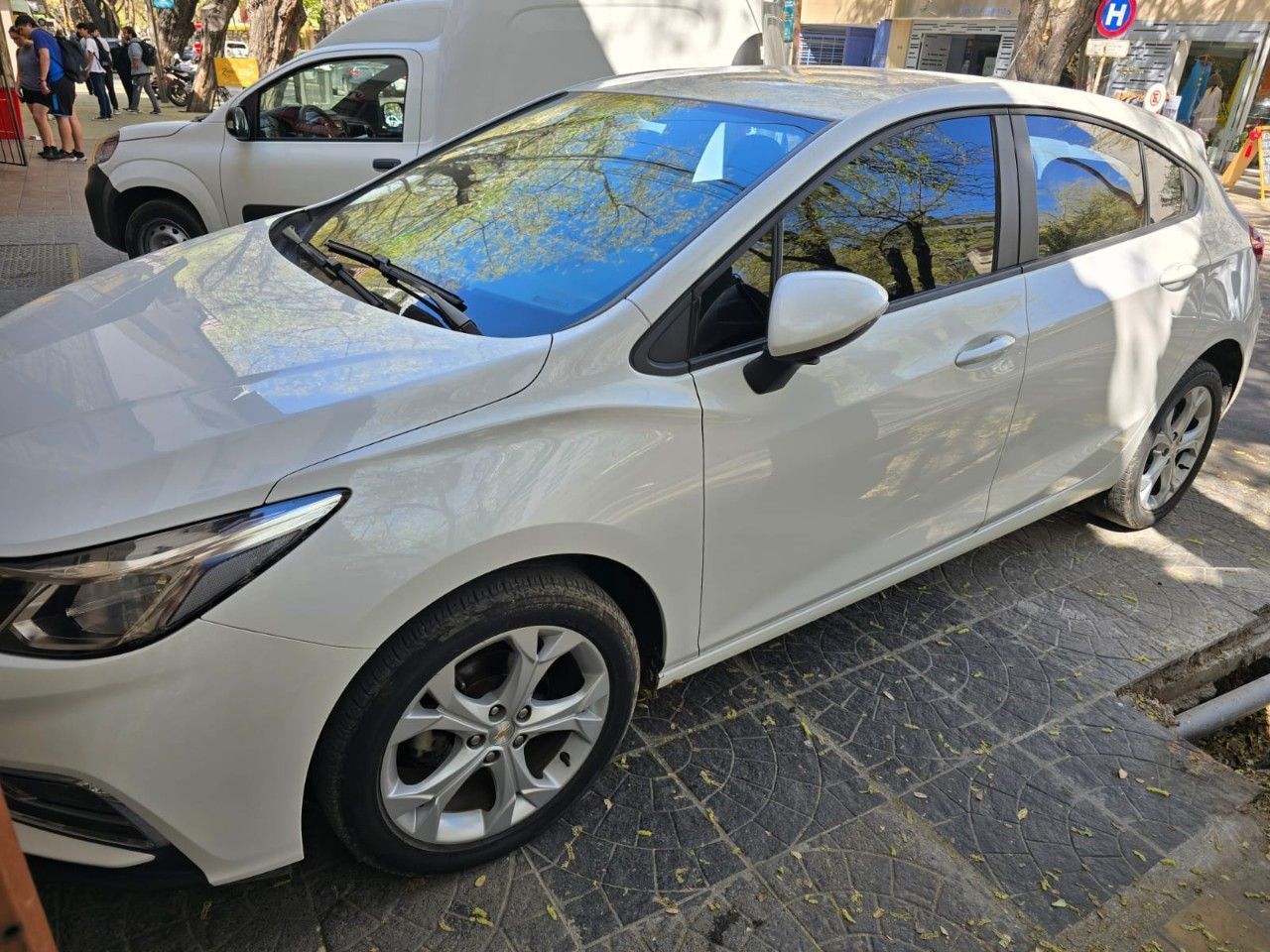 Chevrolet Cruze Usado en Mendoza, deRuedas