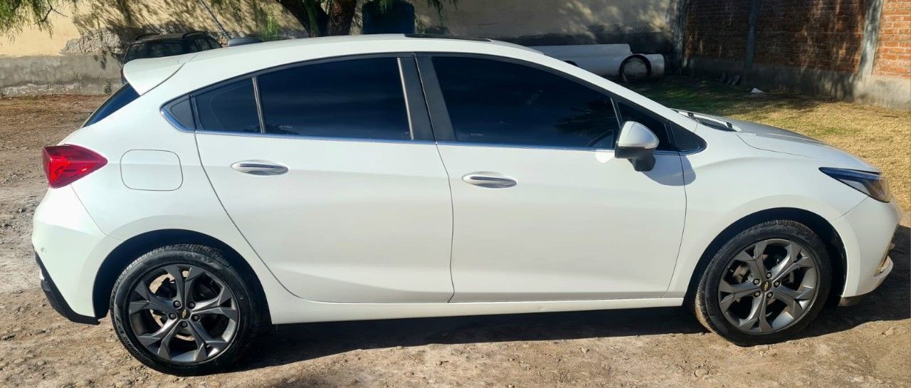 Chevrolet Cruze Usado en Mendoza, deRuedas