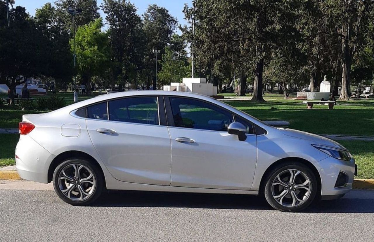 Chevrolet Cruze Usado en Santa Fe, deRuedas
