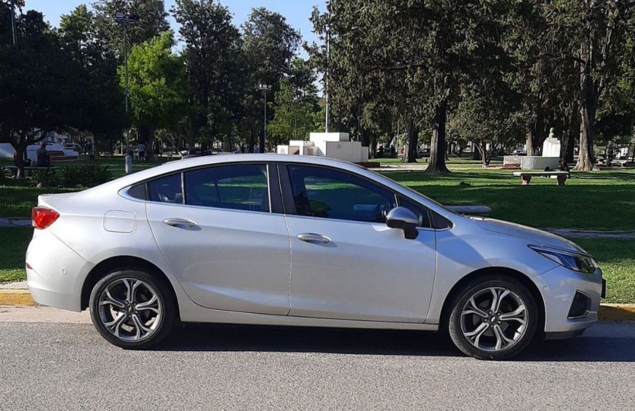Chevrolet Cruze Usado en Santa Fe, deRuedas