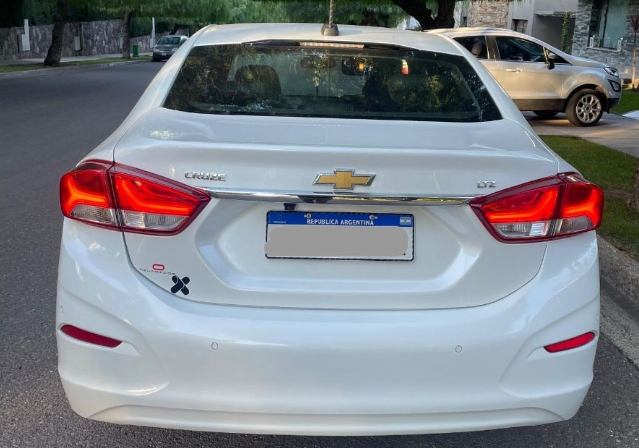 Chevrolet Cruze Usado en Mendoza, deRuedas