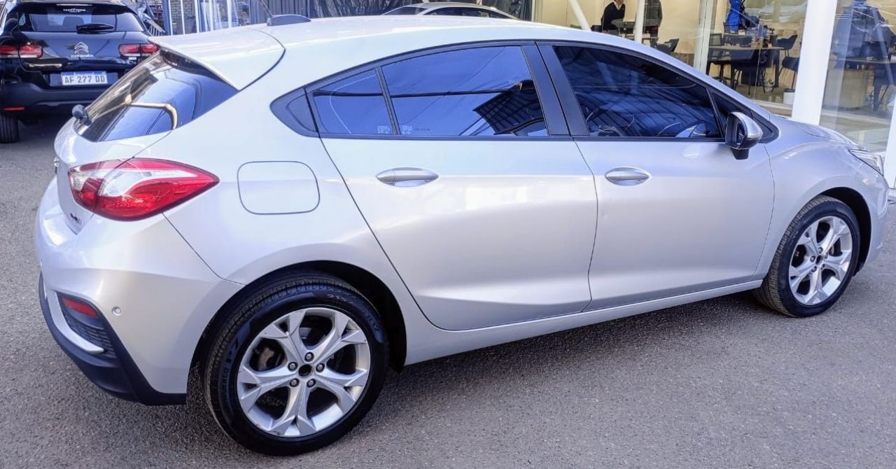Chevrolet Cruze Usado en Mendoza, deRuedas