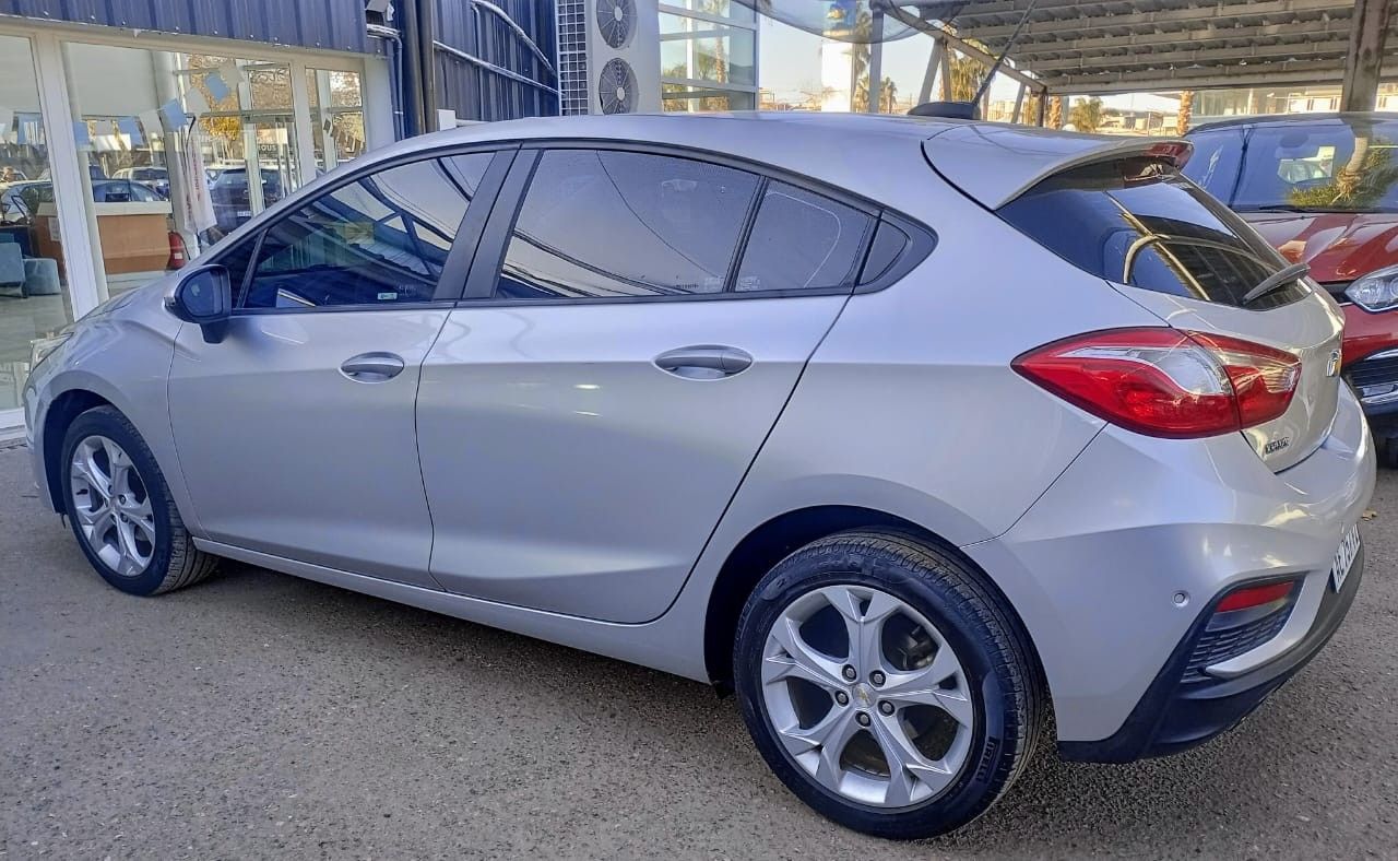 Chevrolet Cruze Usado en Mendoza, deRuedas