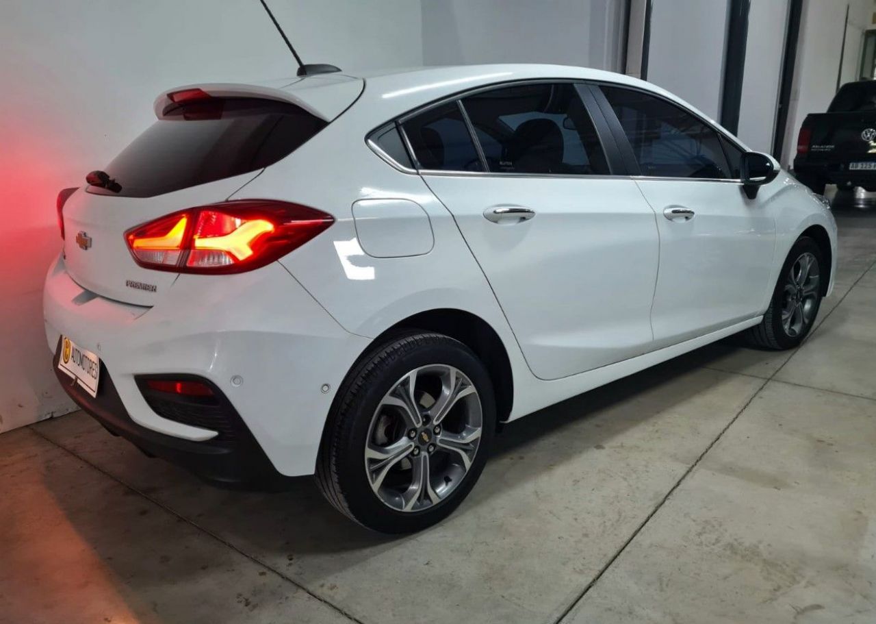 Chevrolet Cruze Usado en Mendoza, deRuedas