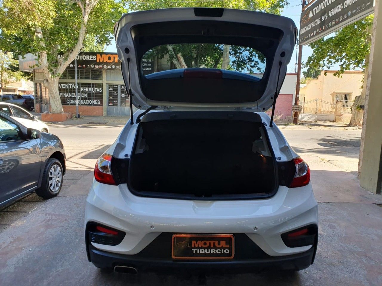 Chevrolet Cruze Usado en Mendoza, deRuedas