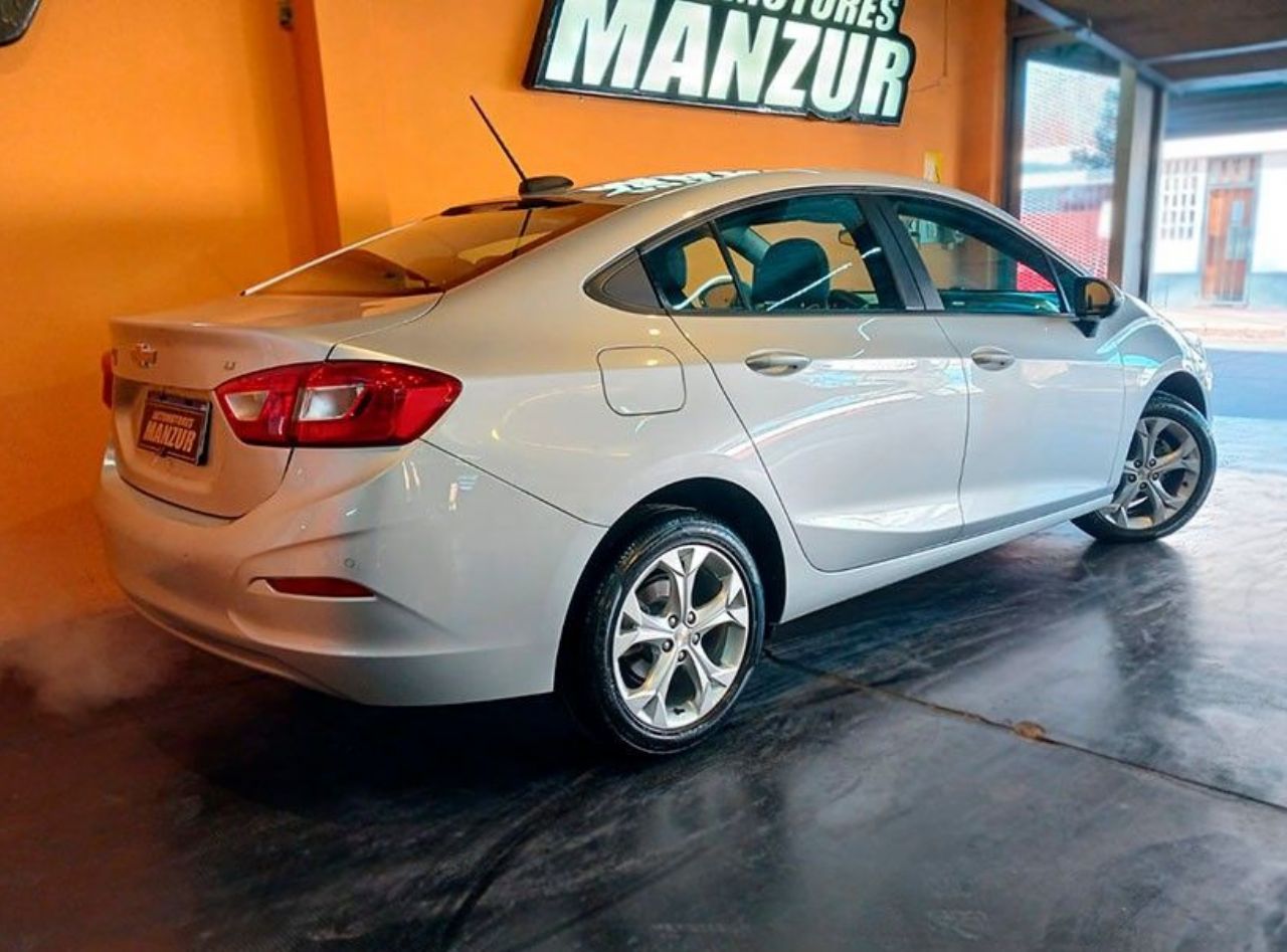 Chevrolet Cruze Usado en Mendoza, deRuedas