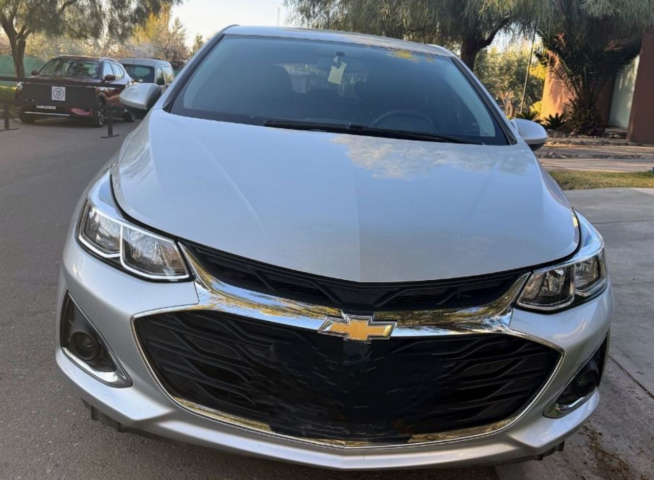 Chevrolet Cruze Usado en Mendoza, deRuedas