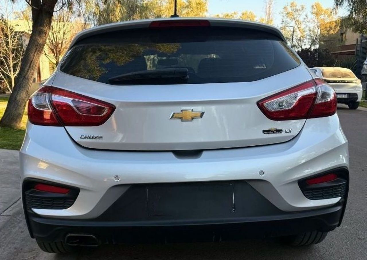 Chevrolet Cruze Usado en Mendoza, deRuedas