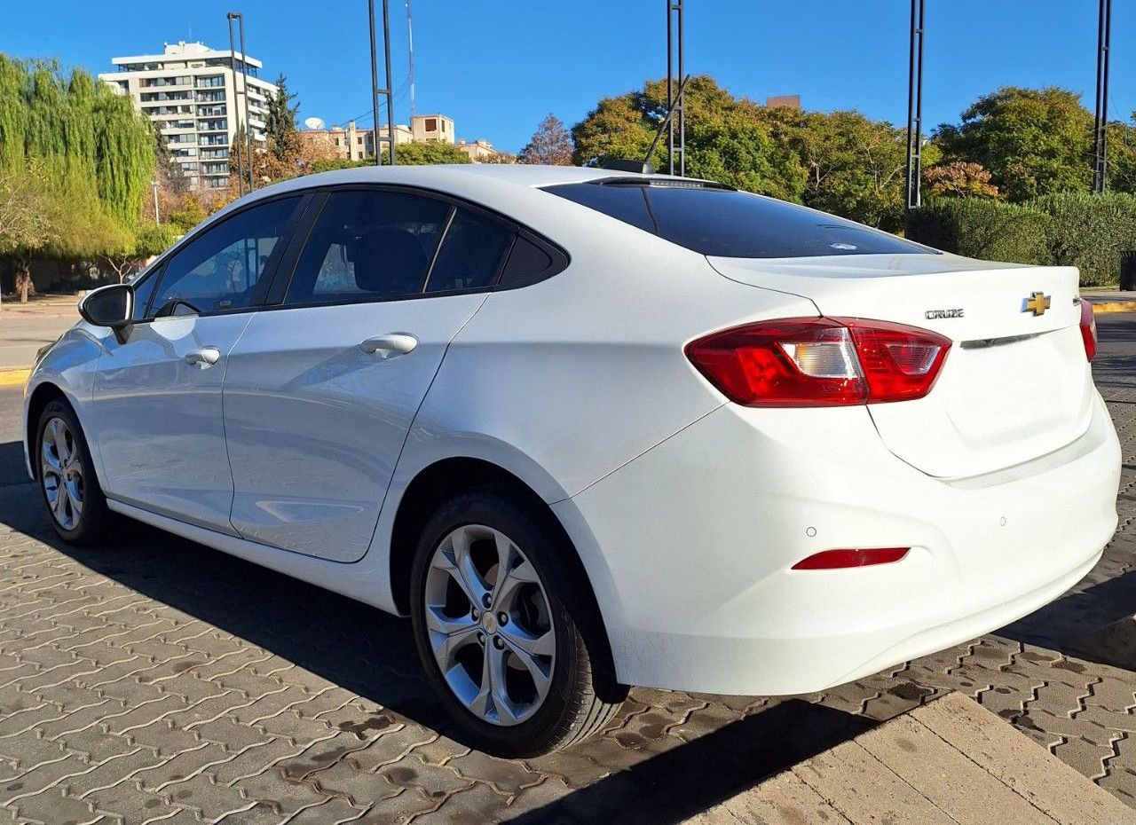 Chevrolet Cruze Usado en Mendoza, deRuedas