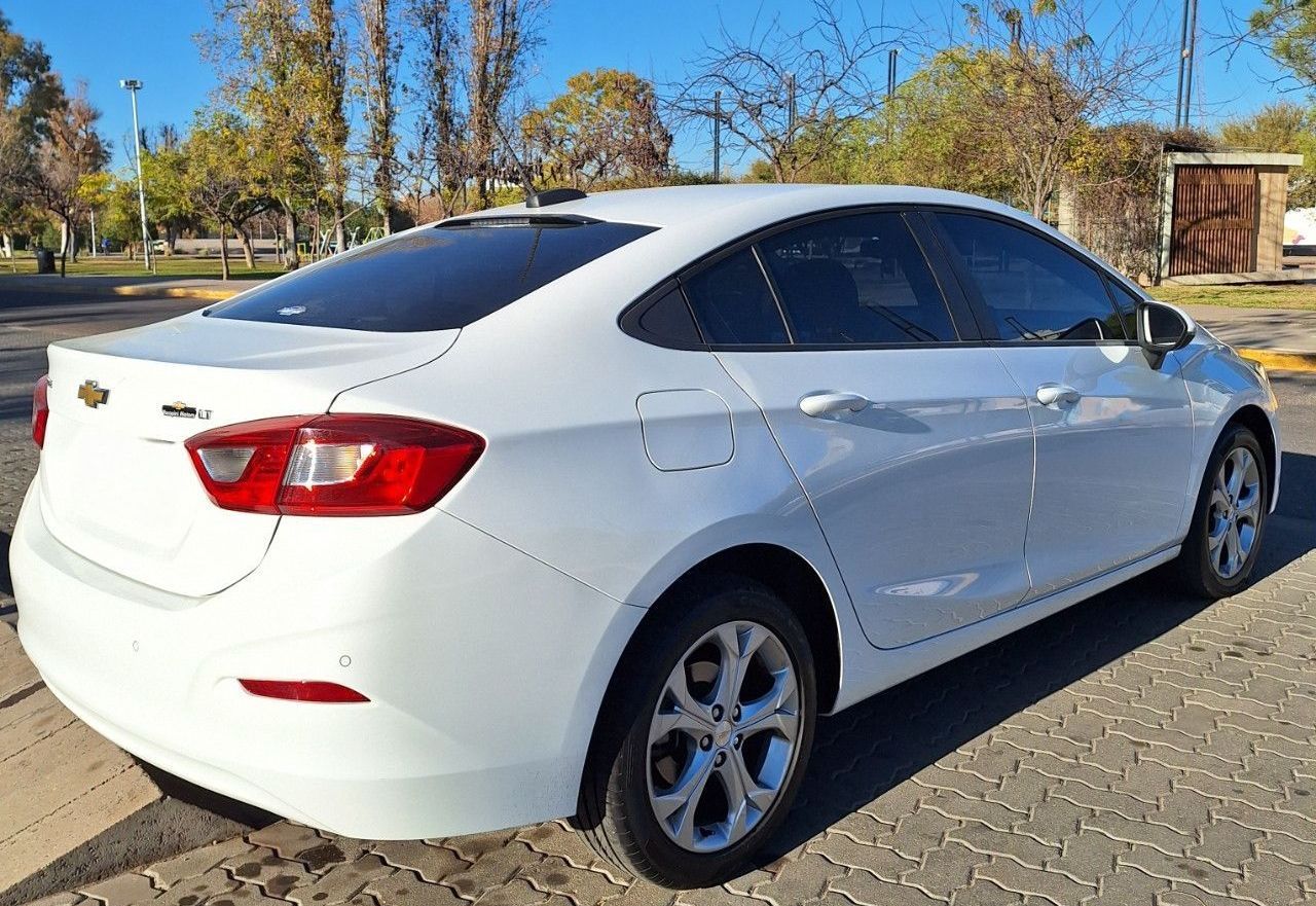 Chevrolet Cruze Usado en Mendoza, deRuedas