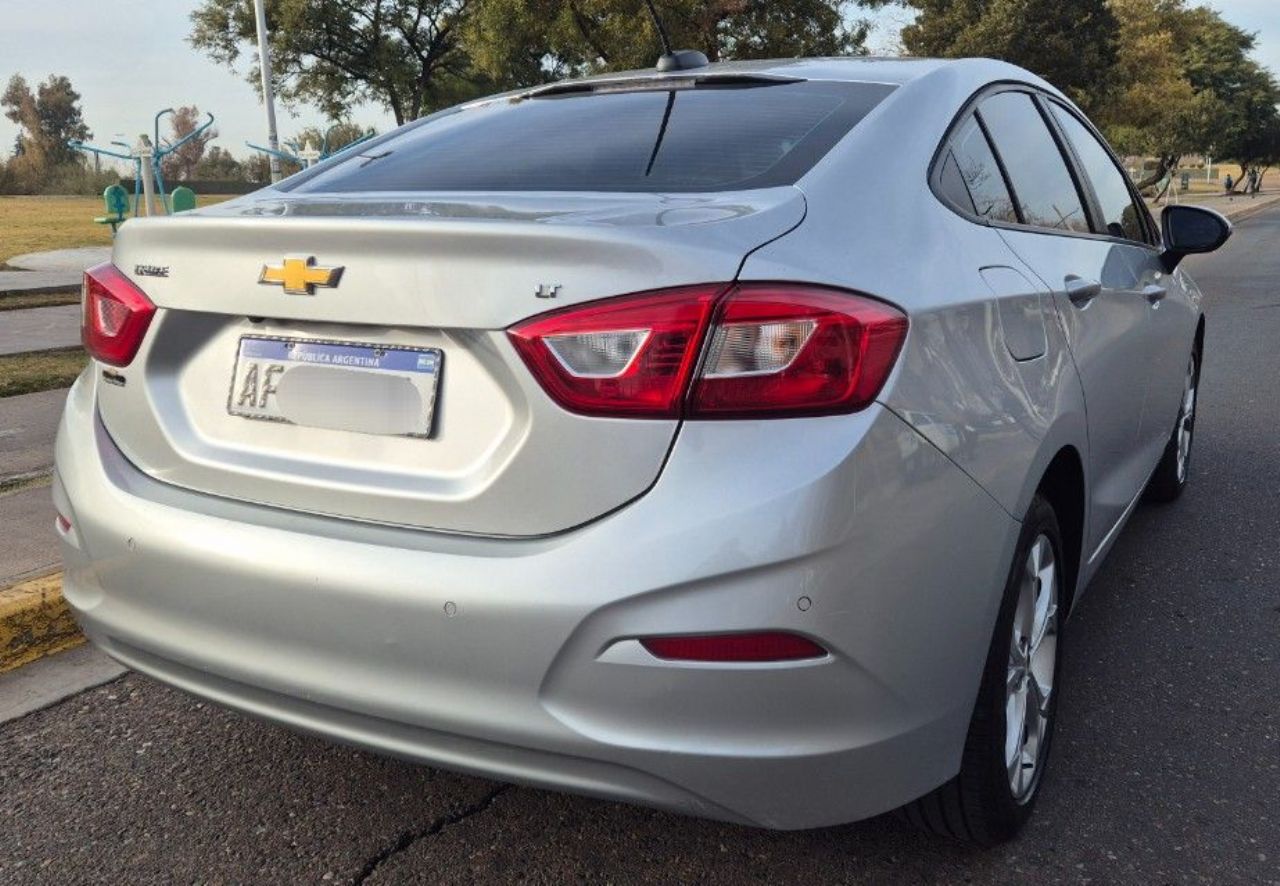 Chevrolet Cruze Usado en Mendoza, deRuedas