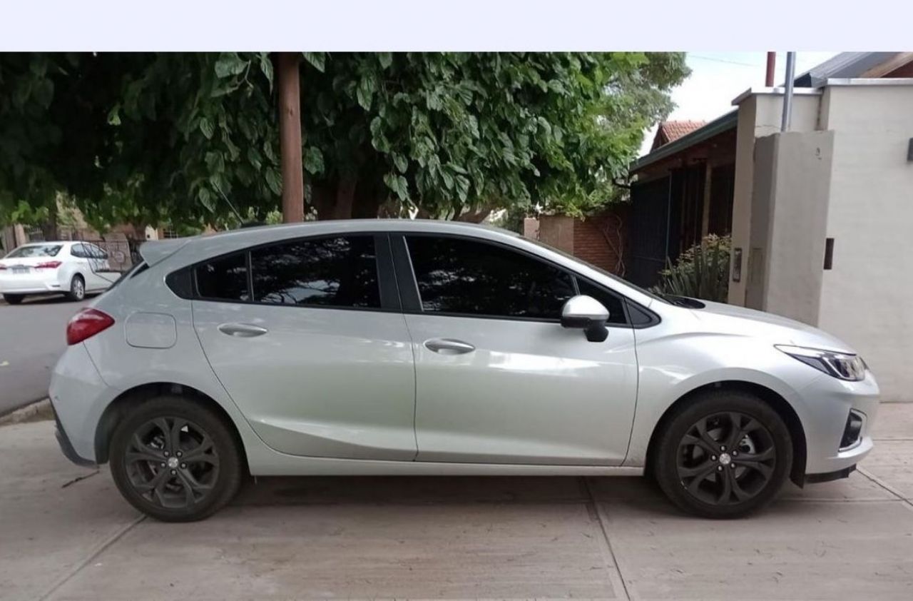 Chevrolet Cruze Usado en Mendoza, deRuedas