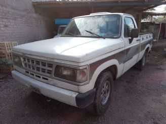 Chevrolet D20 Usada en Mendoza