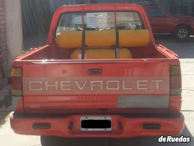 Chevrolet LUV Usada en Mendoza, deRuedas