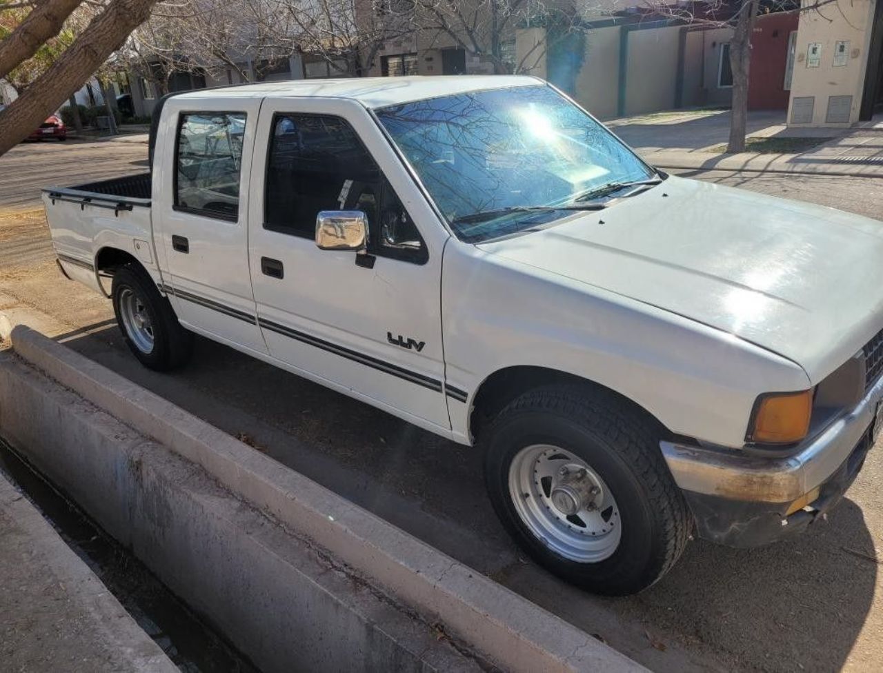 Chevrolet LUV Usada en Mendoza, deRuedas