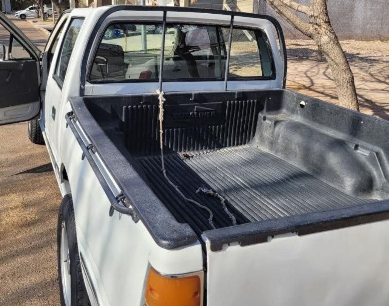 Chevrolet LUV Usada en Mendoza, deRuedas