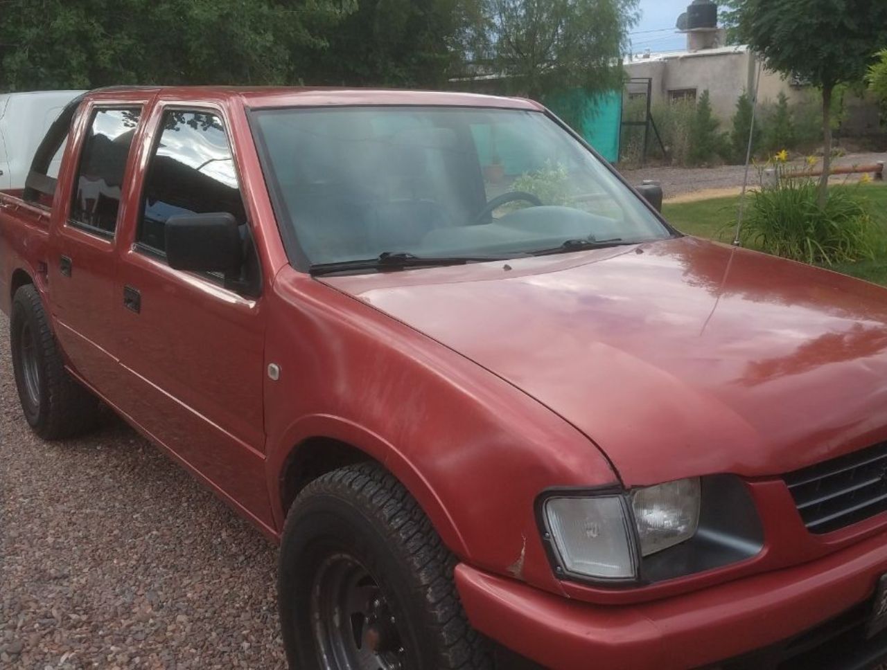 Chevrolet LUV Usada en Mendoza, deRuedas