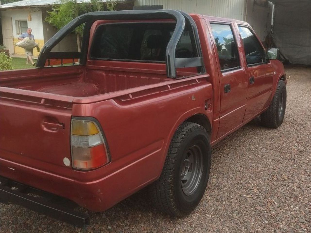 Chevrolet LUV Usada en Mendoza, deRuedas