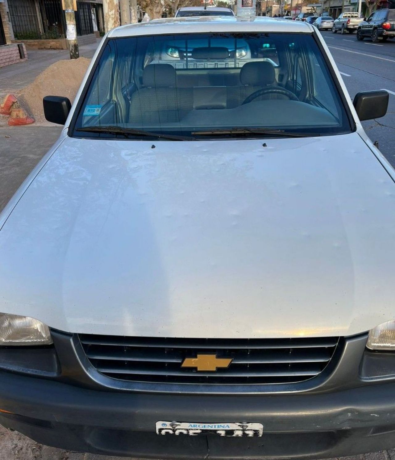Chevrolet LUV Usada en Mendoza, deRuedas