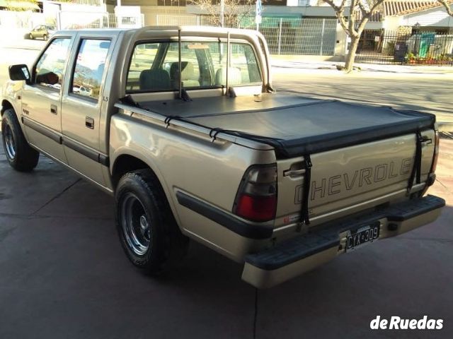 Chevrolet LUV Usada en Mendoza, deRuedas