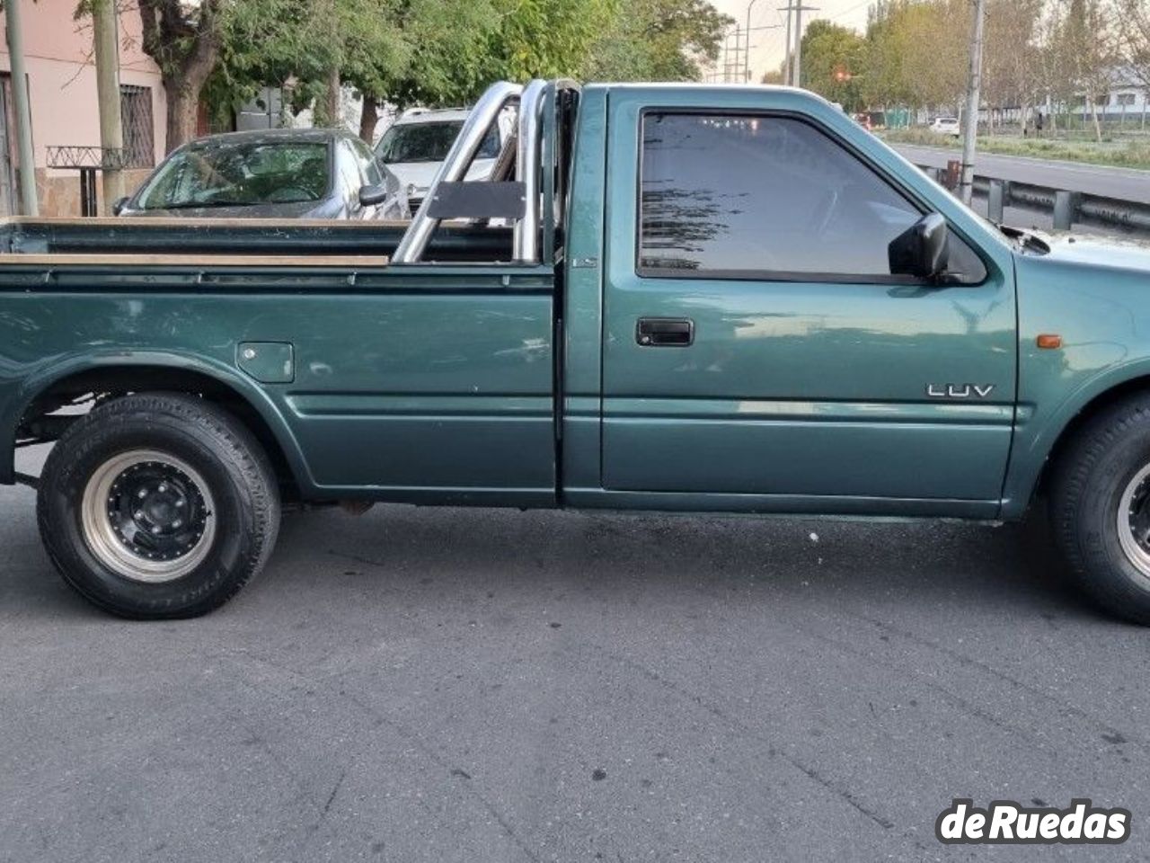 Chevrolet LUV Usada en Mendoza, deRuedas