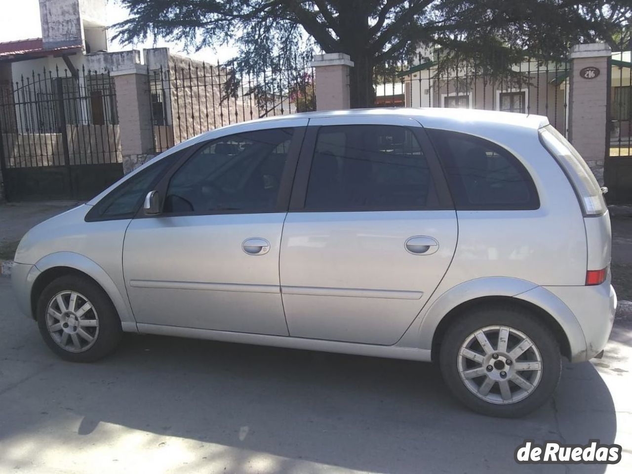 Chevrolet Meriva Usado en Córdoba, deRuedas