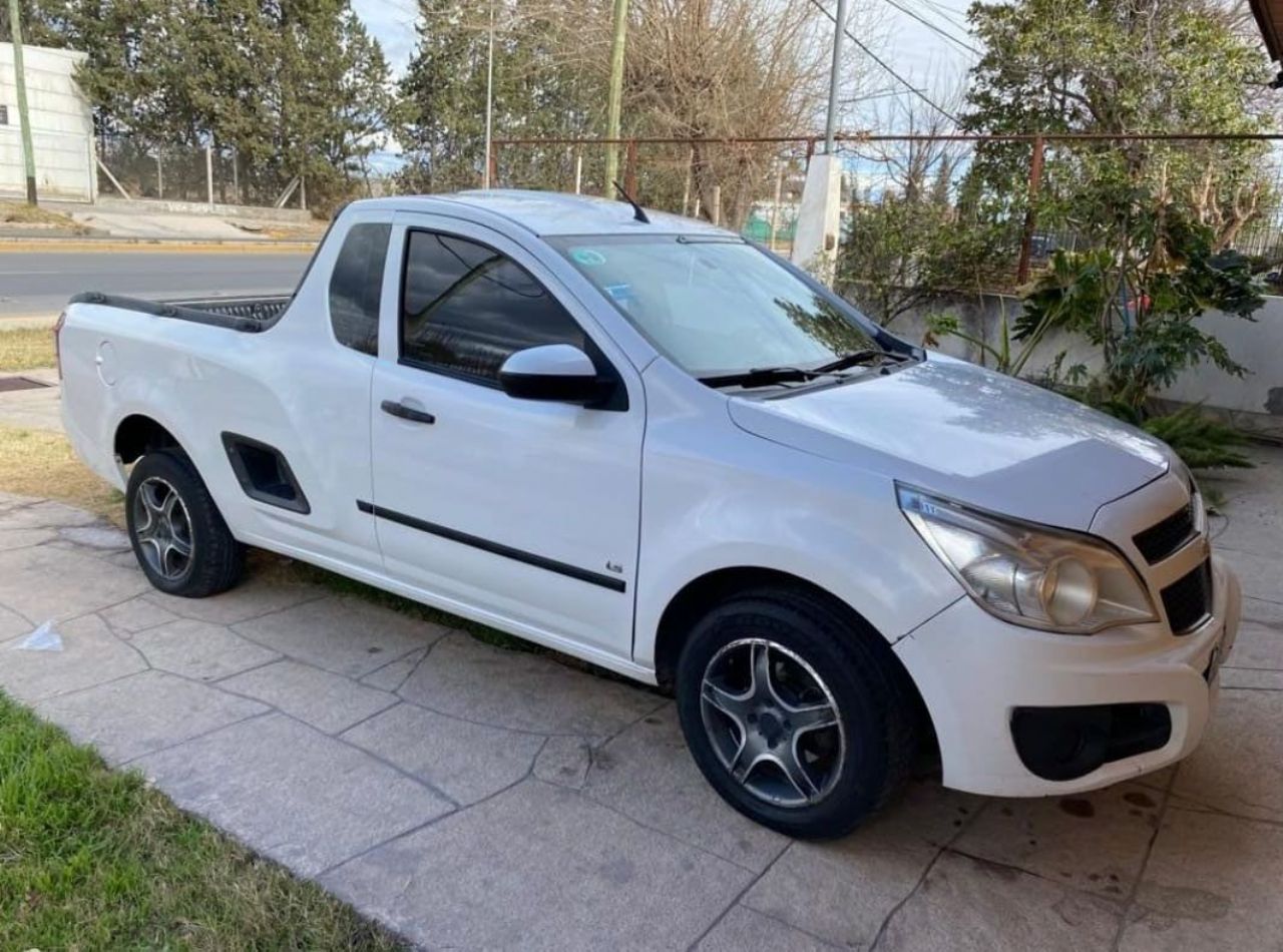 Chevrolet Montana Usada en Mendoza, deRuedas