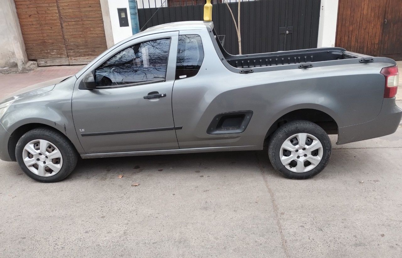 Chevrolet Montana Usada en Mendoza, deRuedas