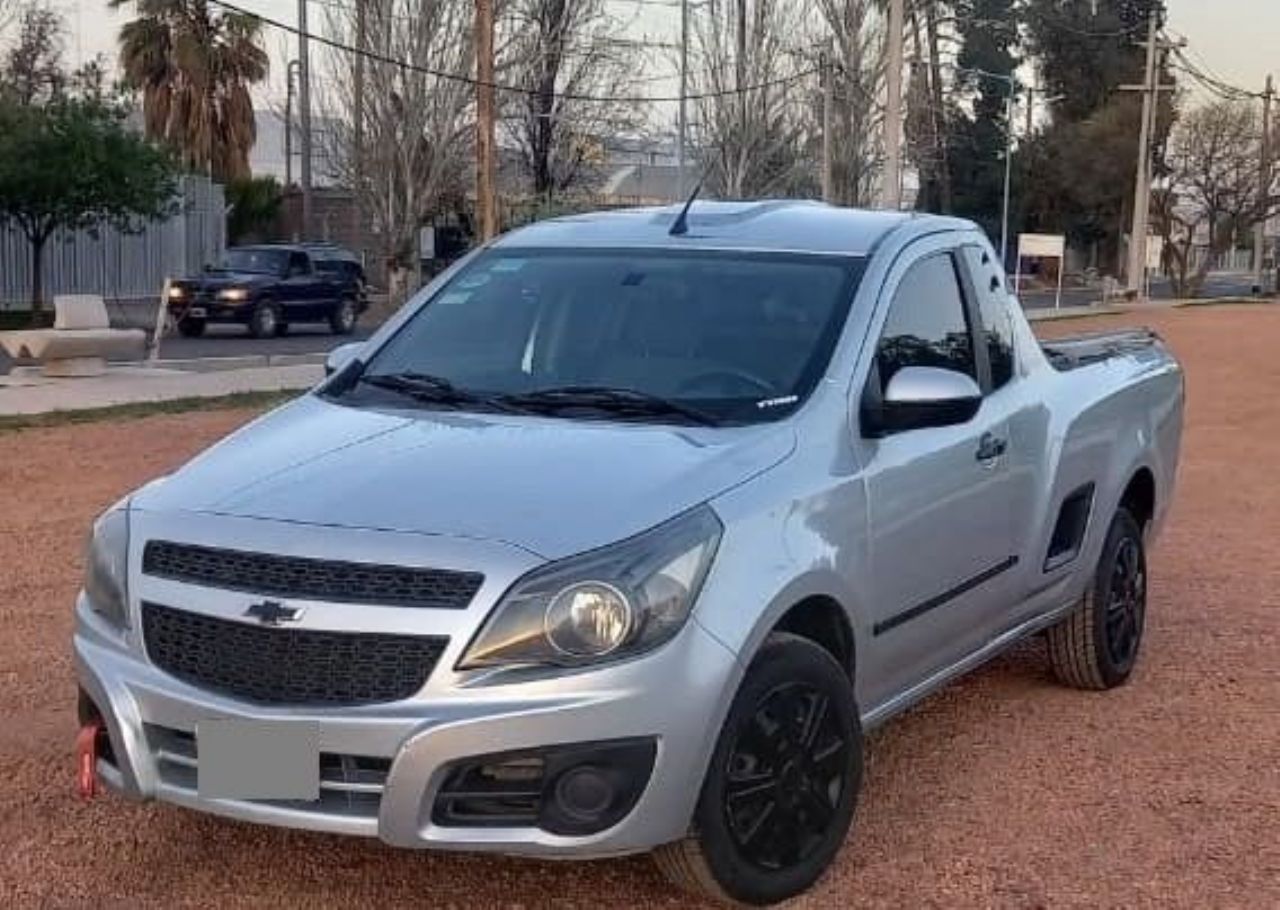Chevrolet Montana Usada en Mendoza, deRuedas