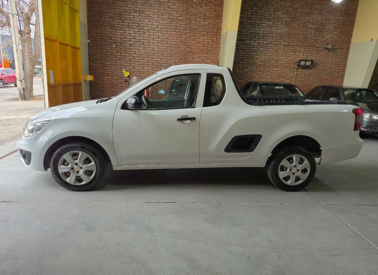 Chevrolet Montana Usada Financiado en Mendoza, deRuedas
