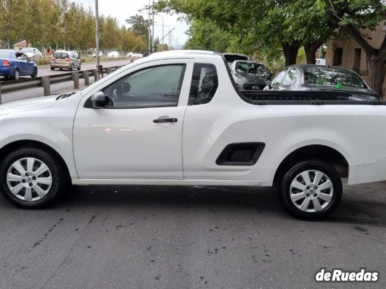 Chevrolet Montana Usada en Mendoza, deRuedas