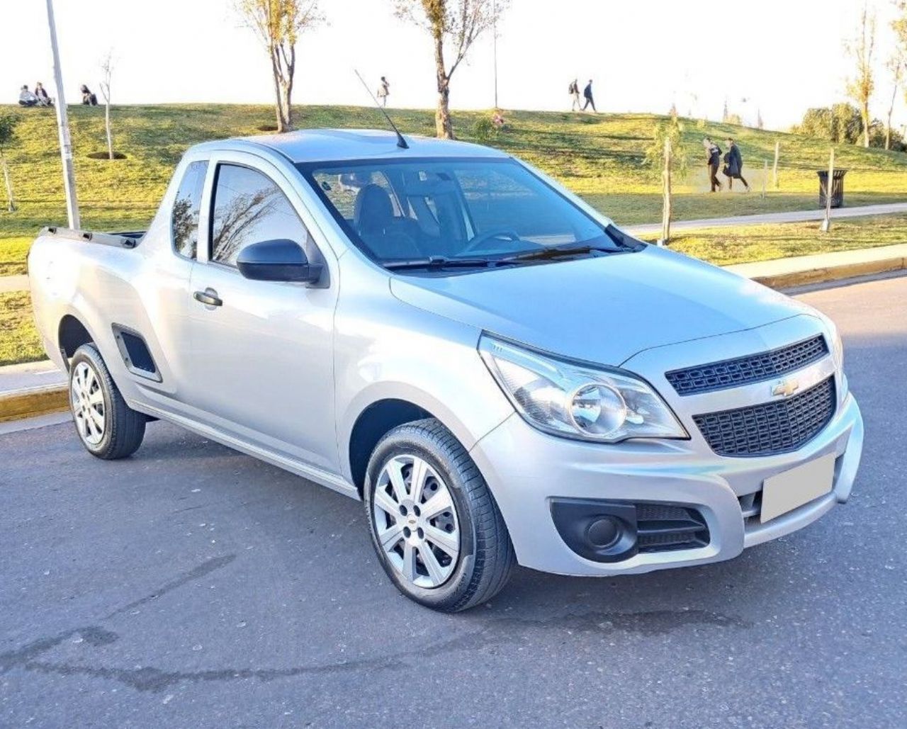 Chevrolet Montana Usada Financiado en Mendoza, deRuedas