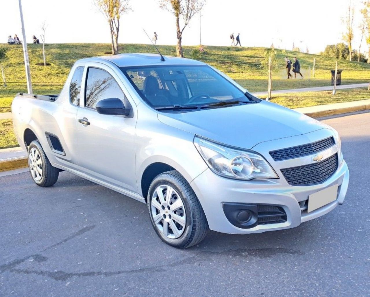 Chevrolet Montana Usada Financiado en Mendoza, deRuedas