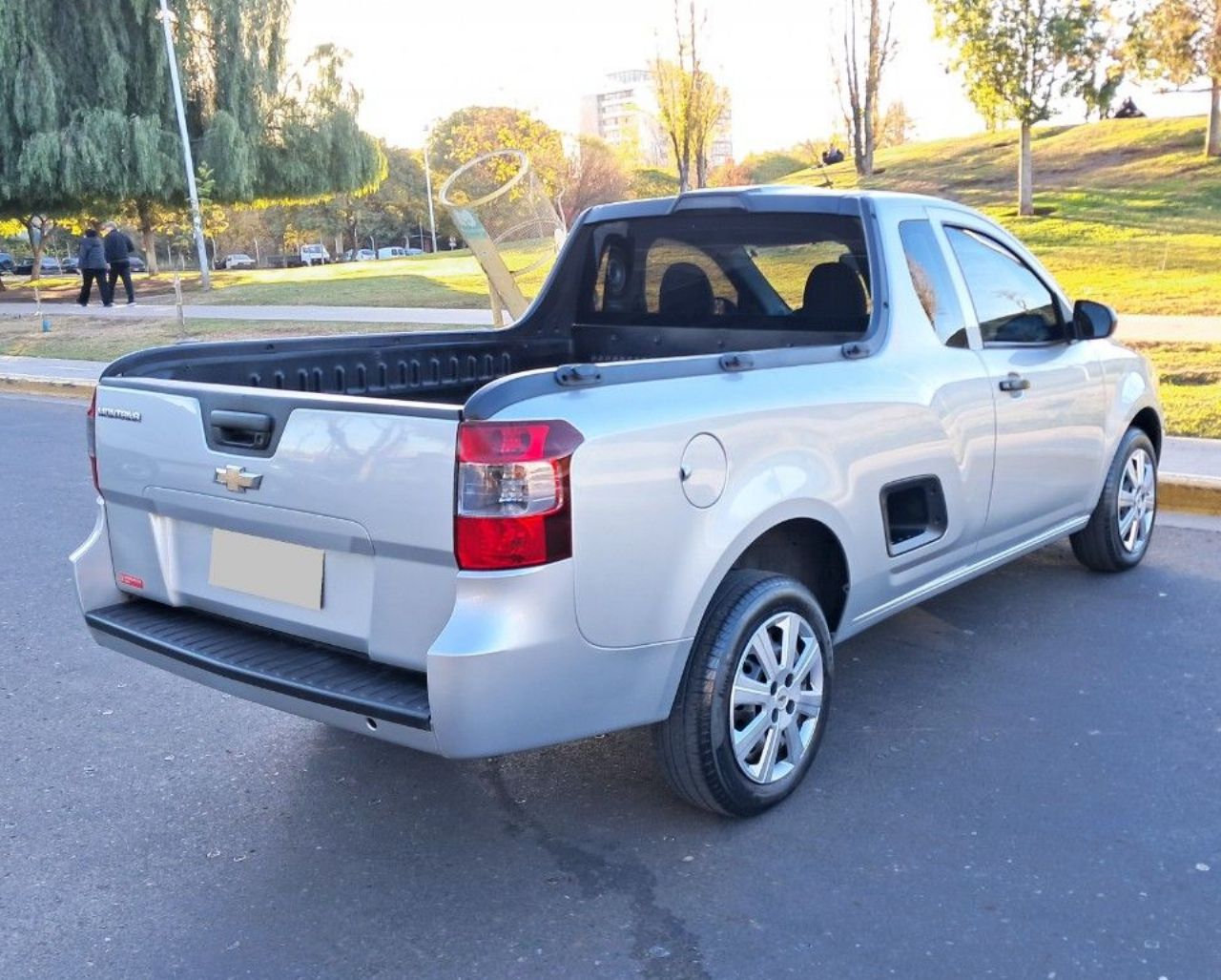 Chevrolet Montana Usada Financiado en Mendoza, deRuedas