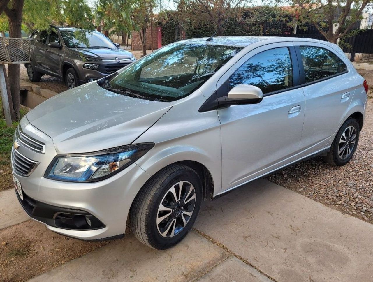 Chevrolet Onix Usado en Mendoza, deRuedas