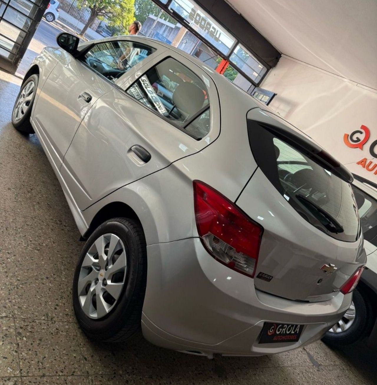 Chevrolet Onix Usado Financiado en Córdoba, deRuedas