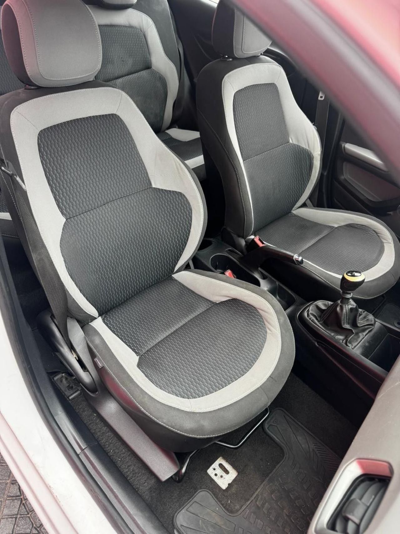 Chevrolet Onix Usado Financiado en Córdoba, deRuedas