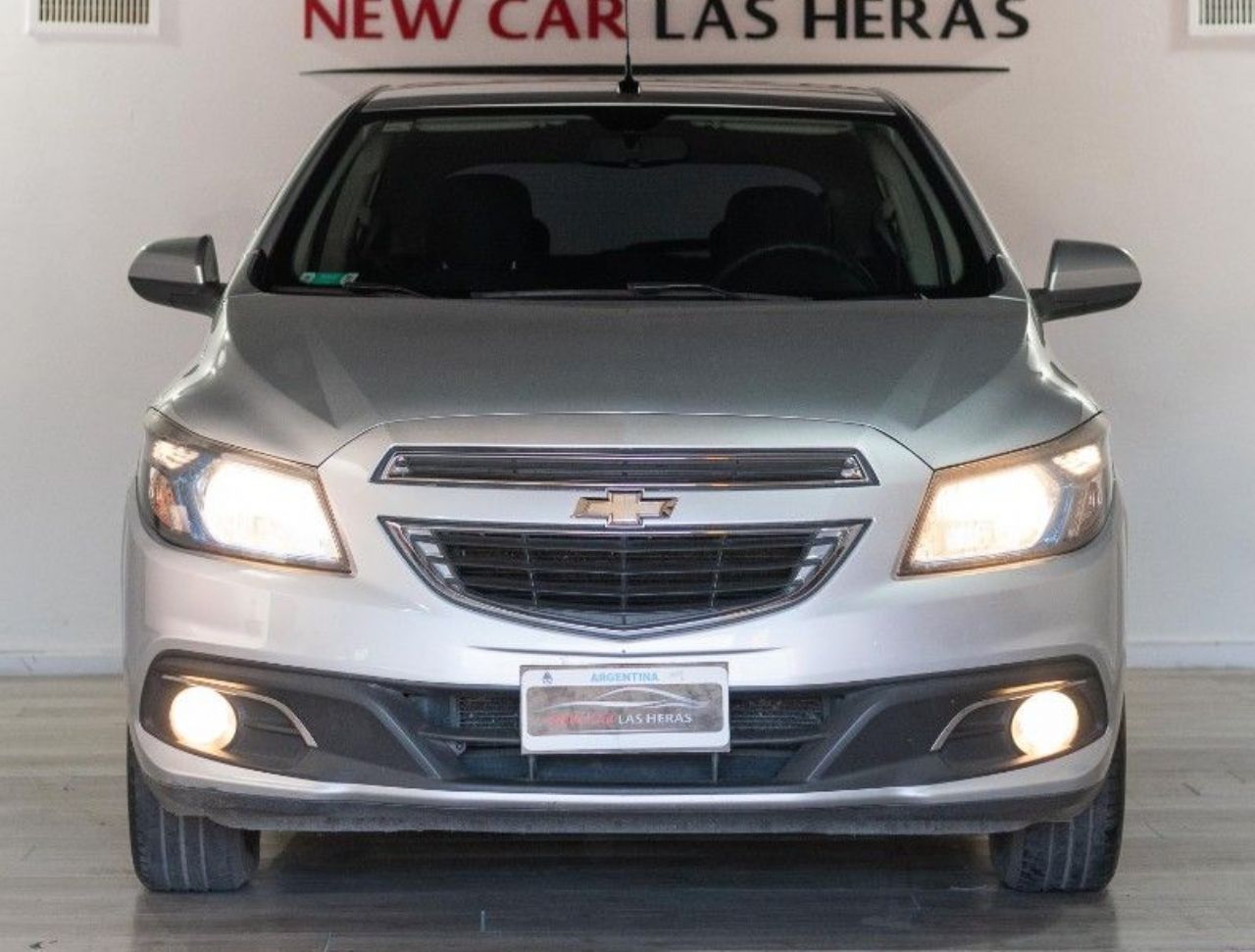 Chevrolet Onix Usado Financiado en Córdoba, deRuedas