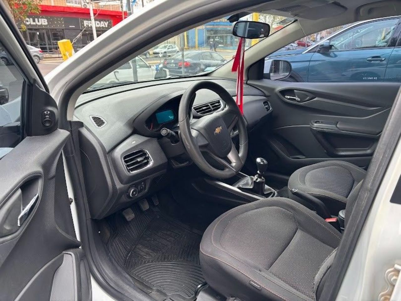 Chevrolet Onix Usado en San Juan, deRuedas