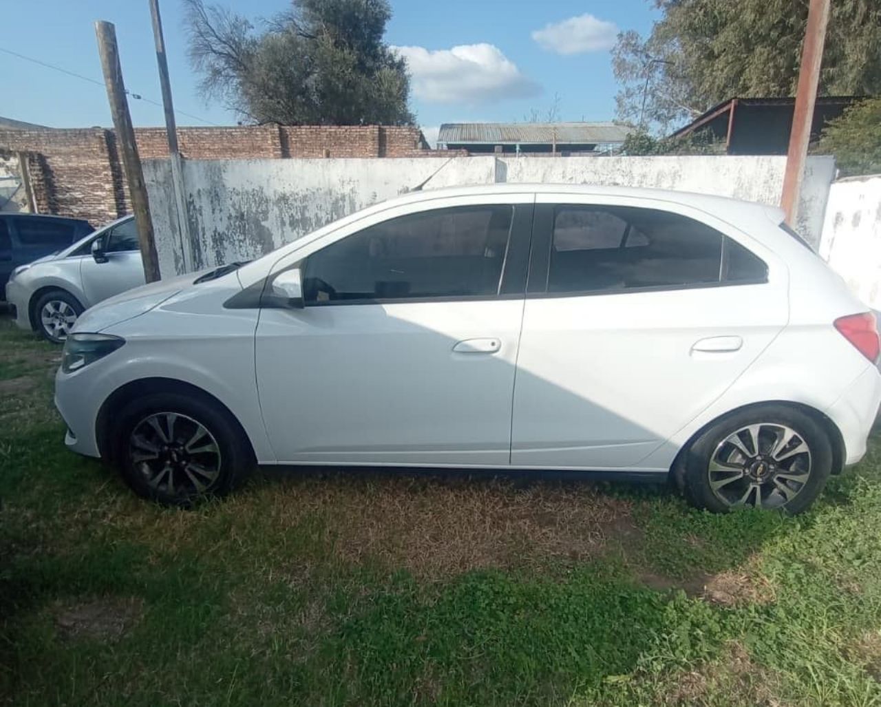Chevrolet Onix Usado Financiado en Córdoba, deRuedas