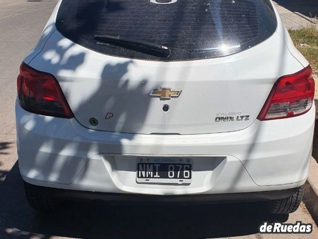 Chevrolet Onix Usado en Mendoza, deRuedas