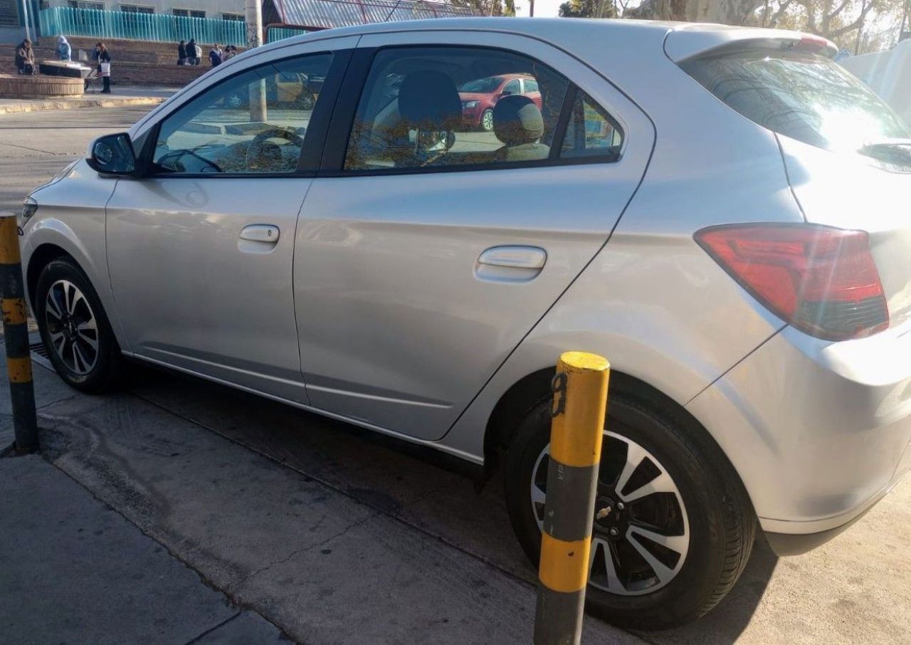 Chevrolet Onix Usado en Mendoza, deRuedas