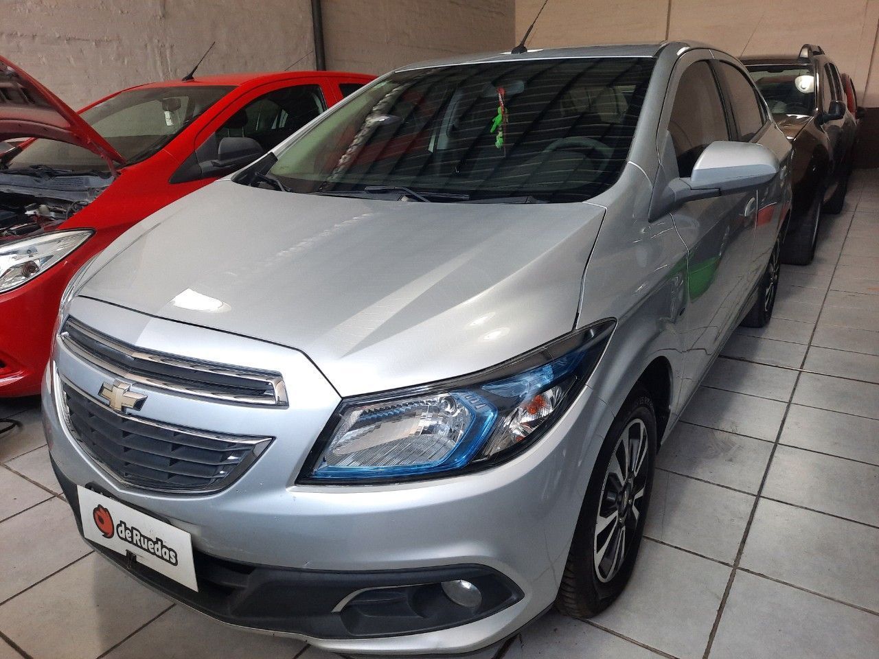 Chevrolet Onix Usado Financiado en Mendoza, deRuedas