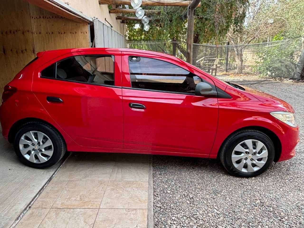 Chevrolet Onix Usado en Mendoza, deRuedas