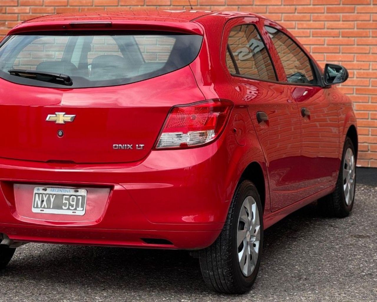 Chevrolet Onix Usado Financiado en Córdoba, deRuedas
