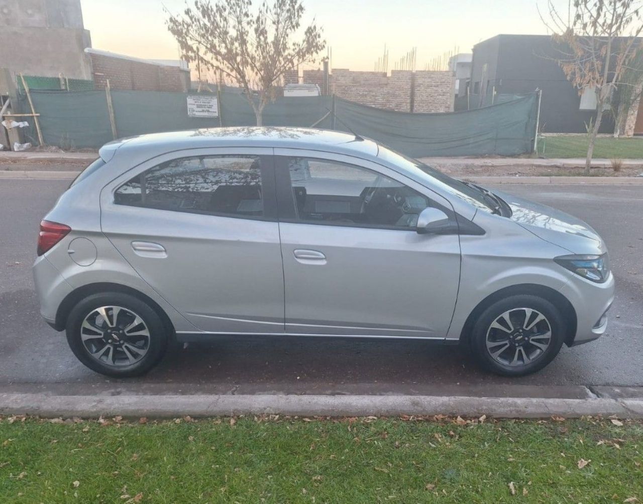 Chevrolet Onix Usado en Mendoza, deRuedas