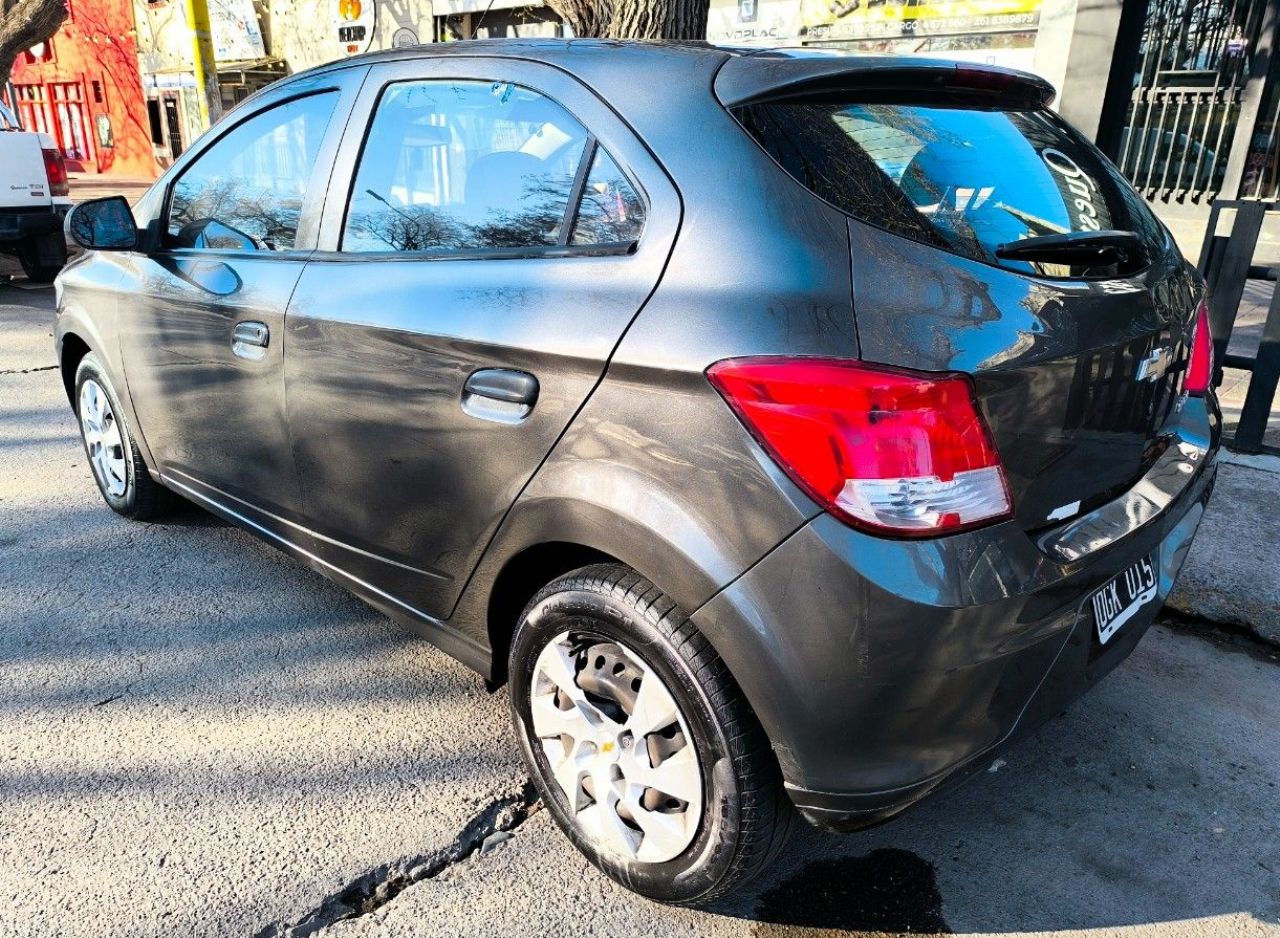 Chevrolet Onix Usado en Mendoza, deRuedas