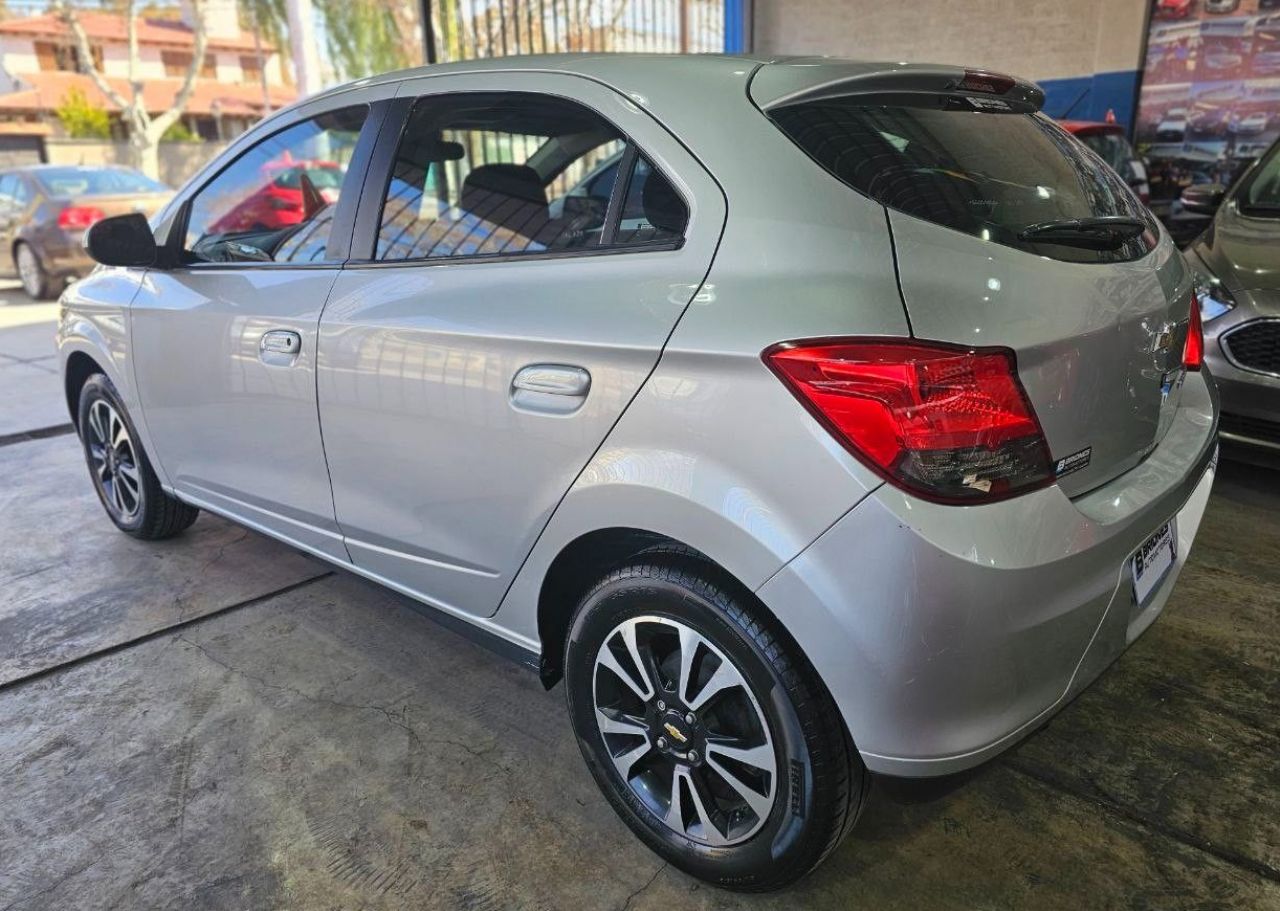 Chevrolet Onix Usado en Mendoza, deRuedas